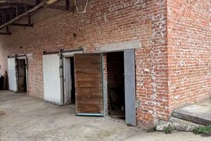 комерційна за адресою Вантажний двір, 3