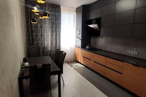 квартира за адресою Перлинна вул., 1а