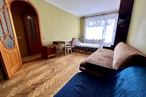 квартира за адресою Олени Кульчицької вул., 8