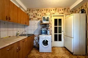 квартира за адресою Мілютенка вул., 11-А