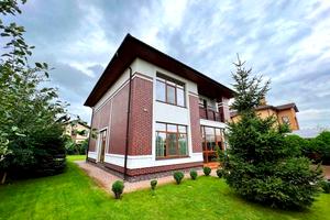 дом по адресу Виноградная ул., 7