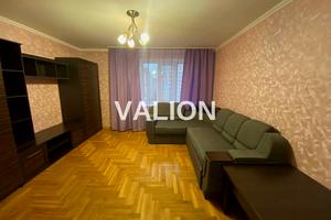 квартира за адресою Анни Ахматової вул., 5