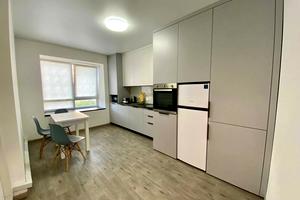 квартира по адресу Степана Бандери ул., 15