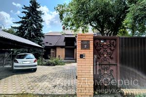 дом по адресу 2 Садова