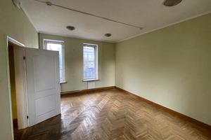 коммерческая по адресу Антоновича, 29