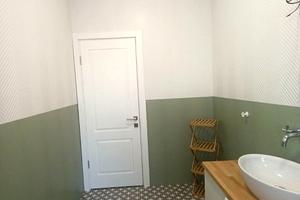 дом по адресу Будівельників третя