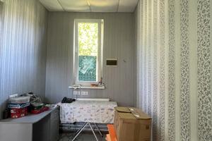комерційна за адресою Калініна, 1