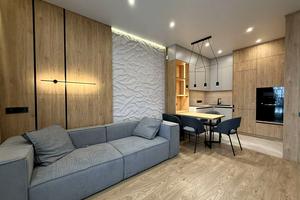 квартира за адресою Короленка вул., 2
