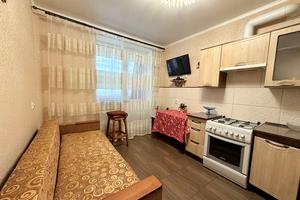 квартира за адресою Старокостянтинівське шосе, 12
