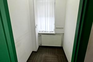коммерческая по адресу Героїв Космосу ул., 4