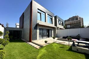 будинок за адресою Єнісейська вул., 7