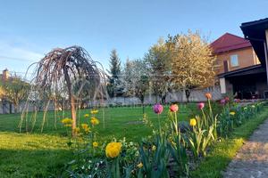 будинок за адресою Вишнева вул., 3