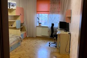 квартира по адресу Левка Лукʼяненка ул. (Василия Жуковского), 21-А