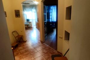 квартира за адресою Одеса, Довженка вул., 8