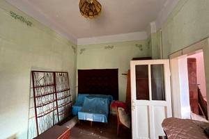 будинок за адресою Героїв України вул.
