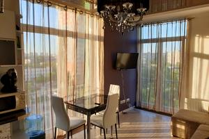 квартира за адресою Регенераторна вул., 4 к1