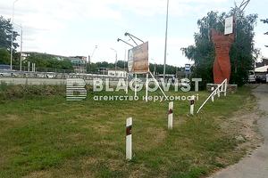 комерційна за адресою Боровкова вул., 10