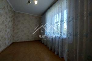 квартира за адресою Українська вул., 122