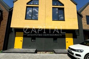 будинок за адресою Гаражна