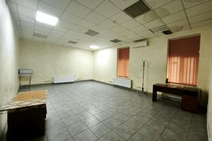 комерційна за адресою Олександра Щербакова вул. (Вакуленчука), 3