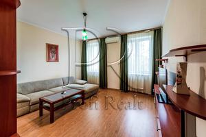 квартира за адресою Олександра Довженка вул., 2