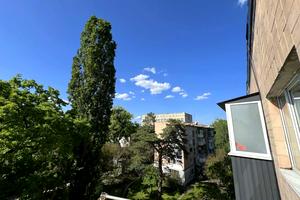 квартира за адресою Дахнівська вул., 44/1