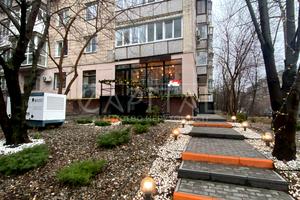 коммерческая по адресу Андрея Верхогляда ул. (Михайла Драгомирова), 6-Б