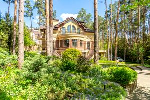 будинок за адресою Київська вул.