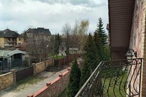 будинок за адресою Сонячна вул.