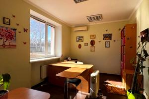 коммерческая по адресу Леси Украинки ул., 6//2