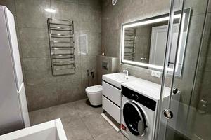 квартира за адресою Залізнична вул., 7