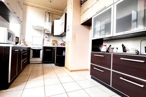 квартира за адресою Гіршмана вул., 17