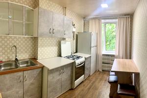 квартира за адресою Проспект Героев, 11