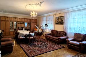 дом по адресу Яблунева