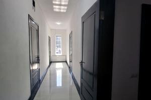комерційна за адресою Свободи вул., 93