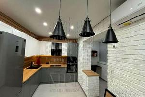 квартира за адресою Домобудівельна вул., 11