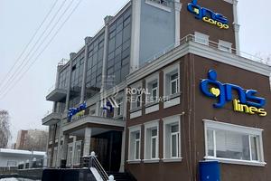 комерційна за адресою Федора Ернста вул., 3Б