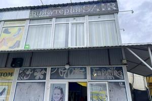 комерційна за адресою Геологів вул., 10в