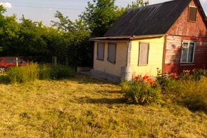 участок по адресу Виноградна