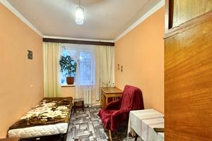 квартира за адресою Воскресенська вул., 14