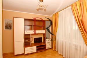 квартира за адресою Дарницький бульв., 12