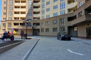 комерційна за адресою Віталія Нестеренка вул. (Академіка Воробйова), 1б
