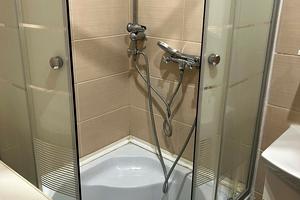 квартира за адресою Довженка вул., 20