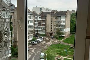 кімната за адресою Ю.Целевича, 1