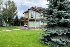 будинок за адресою Синьоозерна вул.