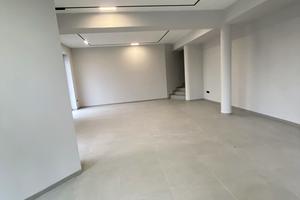 комерційна за адресою В'ячеслава Чорновола вул., 3