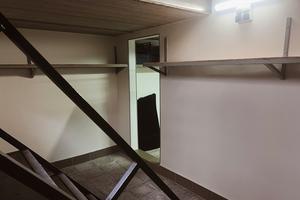 паркомісце за адресою Теплична вул., 38