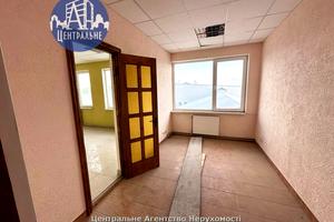 комерційна за адресою Ярослава Мудрого вул. (Моріса Тореза), 64б