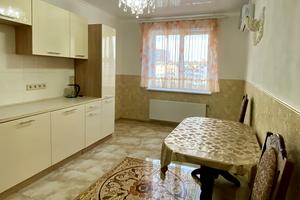 квартира за адресою с. Крижанівка, Академіка Сахарова вул., 3