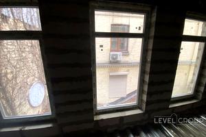 комерційна за адресою Бессарабська пл., 7в